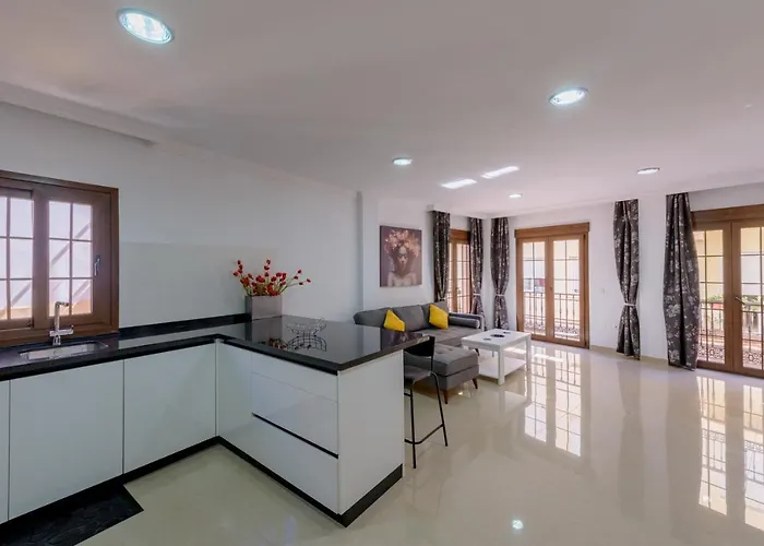 Apartamento Céntrico Sibarys - 2 dormitorios- Calle Pintada